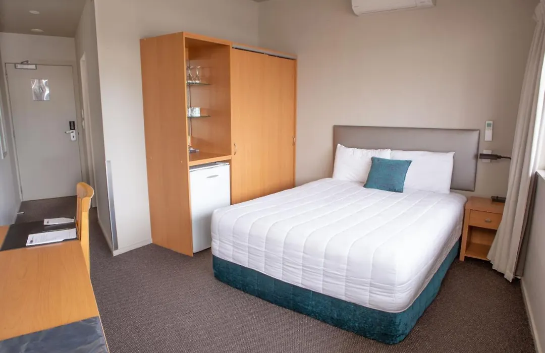 Airport Motor Lodge-1