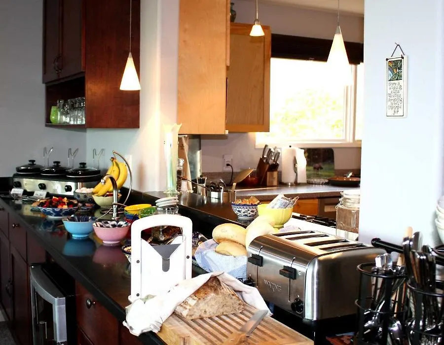 Susitna Place B&B-1
