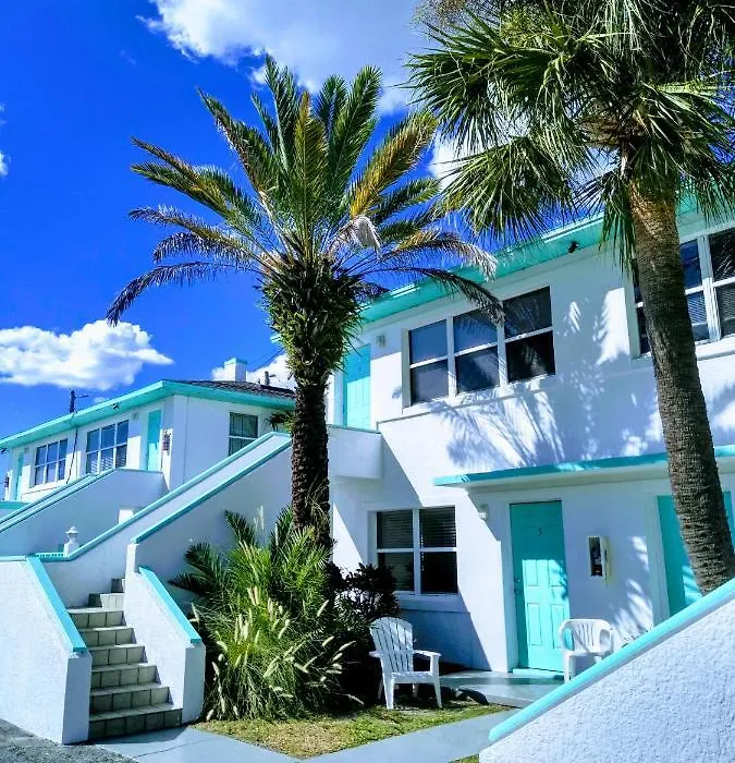 Swashbuckler Motel-1