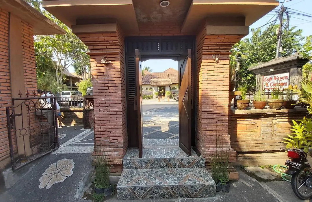 Cafe Wayan Cottages Senggigi-1