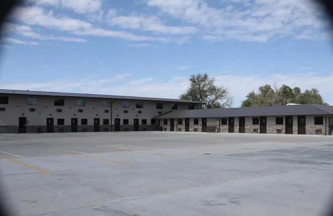 Boarders Inn & Suites By Cobblestone Hotels - Syracuse-1