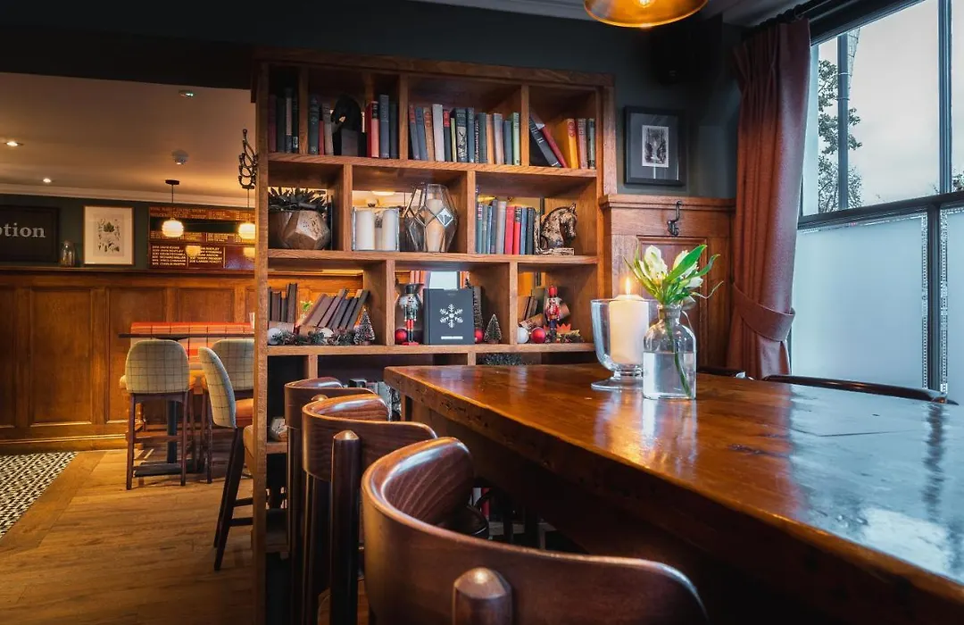 Albert Arms-1