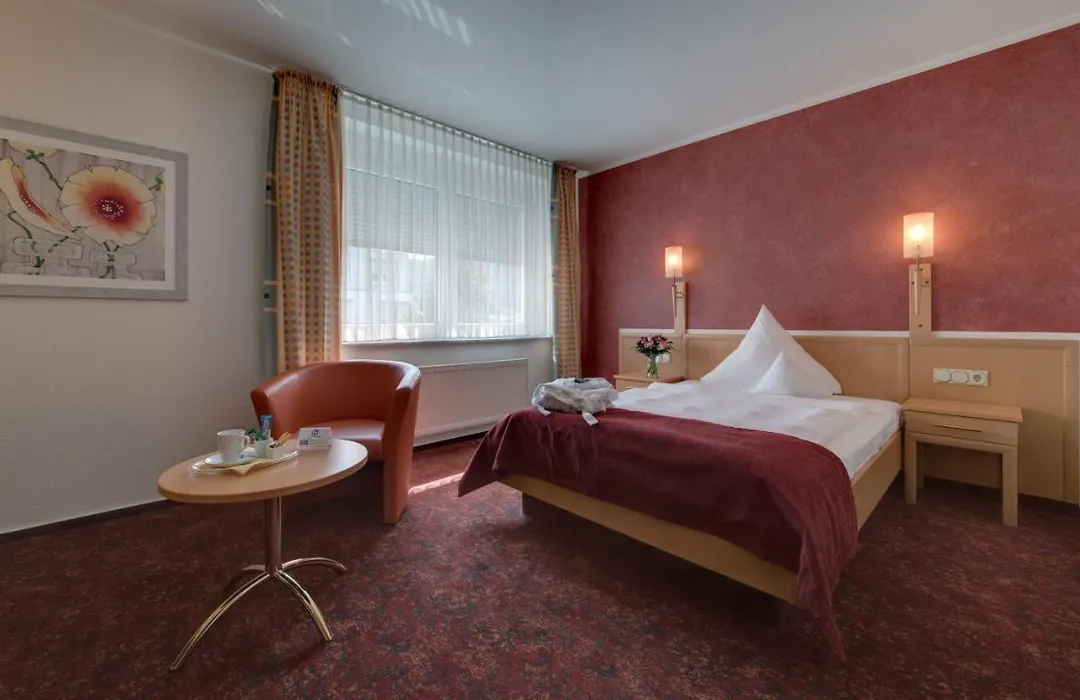 Hotel Merkur-1