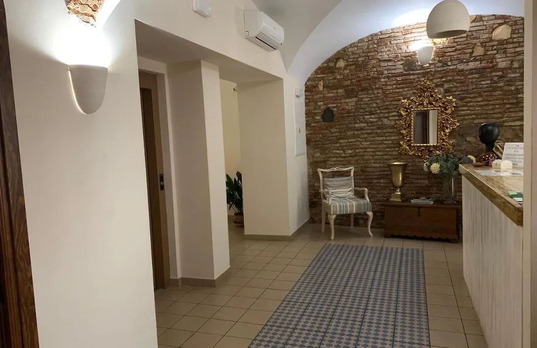 Hostal Aquaforum-1