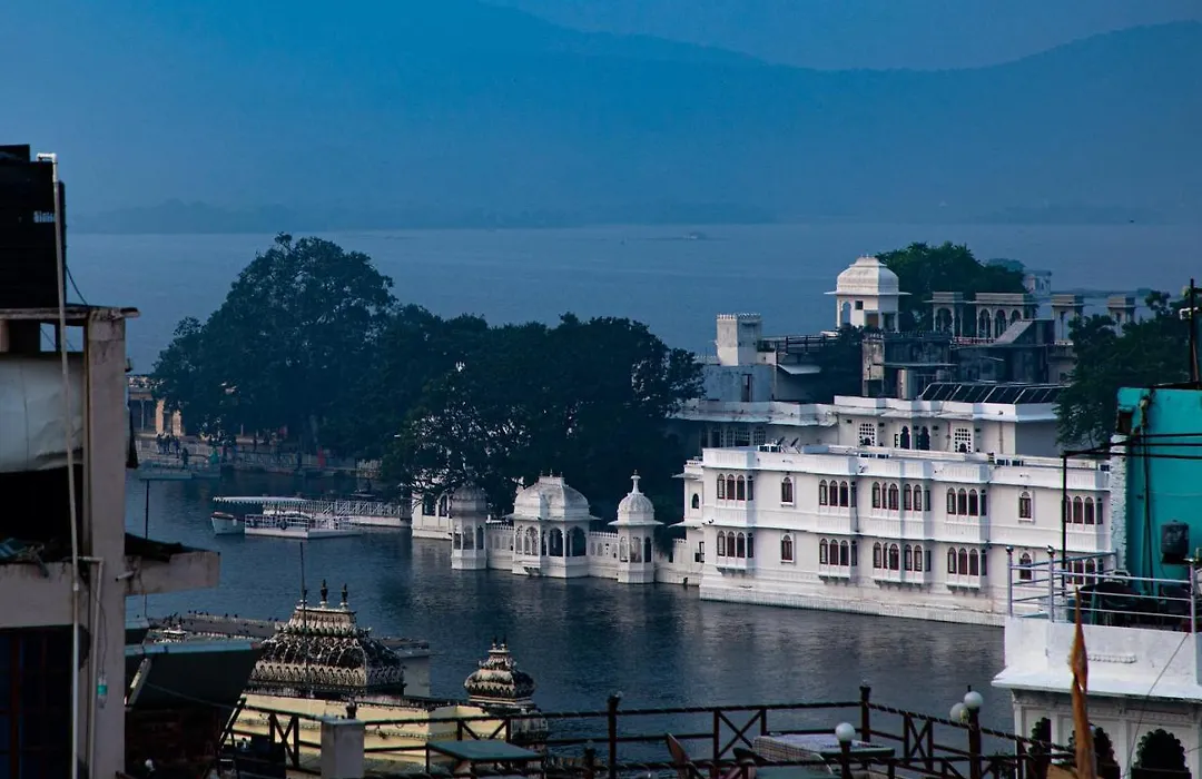Harsh Vilas Guest House-1