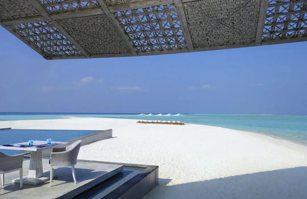 Four Seasons Resort Maldives At Landaa Giraavaru-1