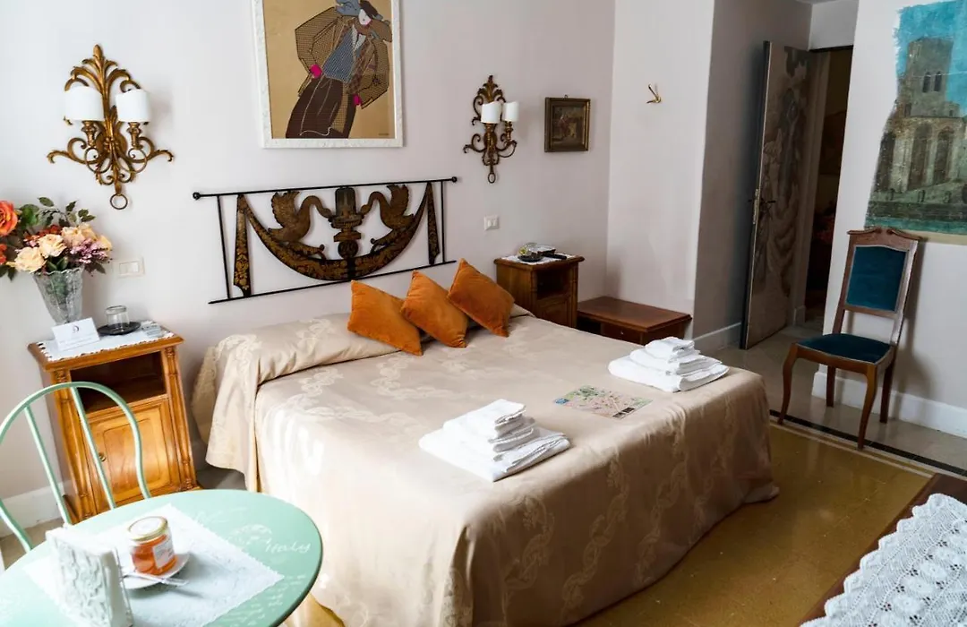 Dante'S Hell B&B-1