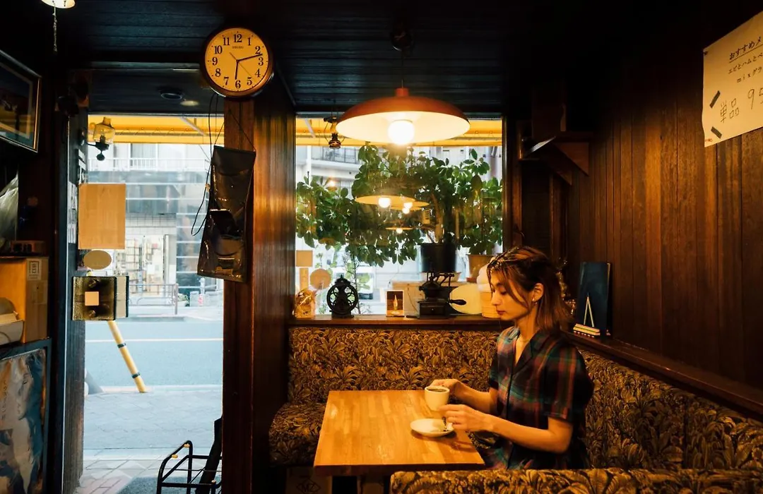 Landabout Tokyo-1