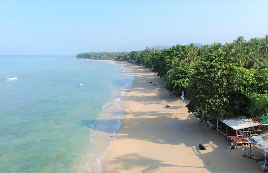 Lanta New Coconut Bungalow-1