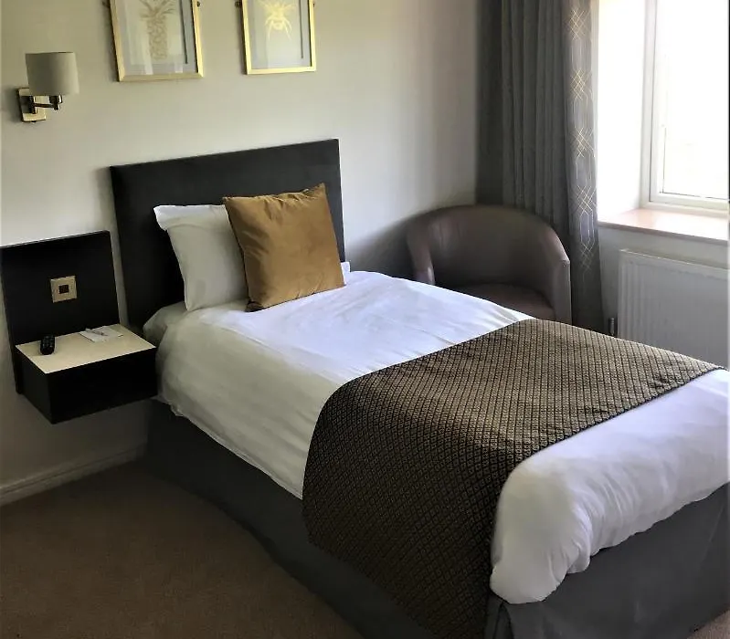 Hunters Lodge Hotel-1