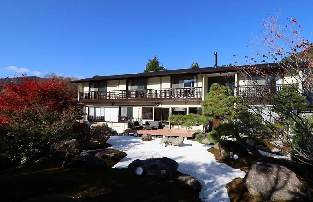 Onsen & Garden -Asante Inn--1