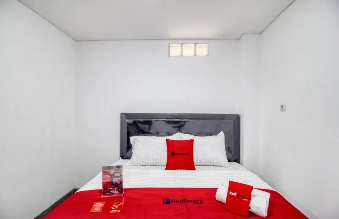 Reddoorz Syariah Near Galeria Mall Yogyakarta-1