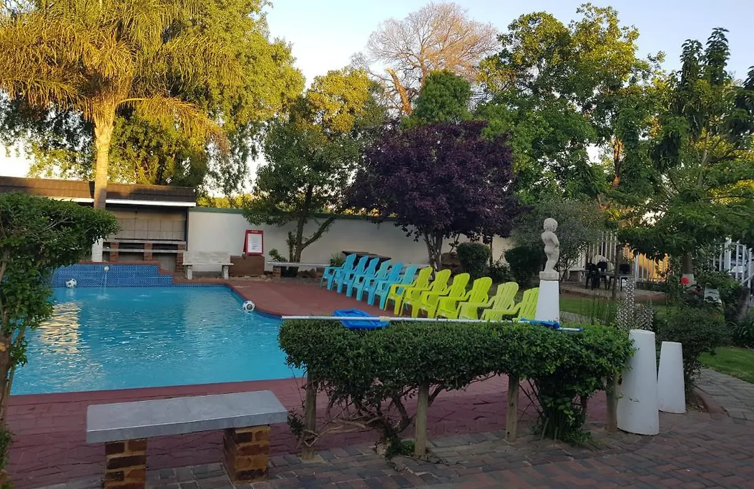 Good 2 Go Guest House-1
