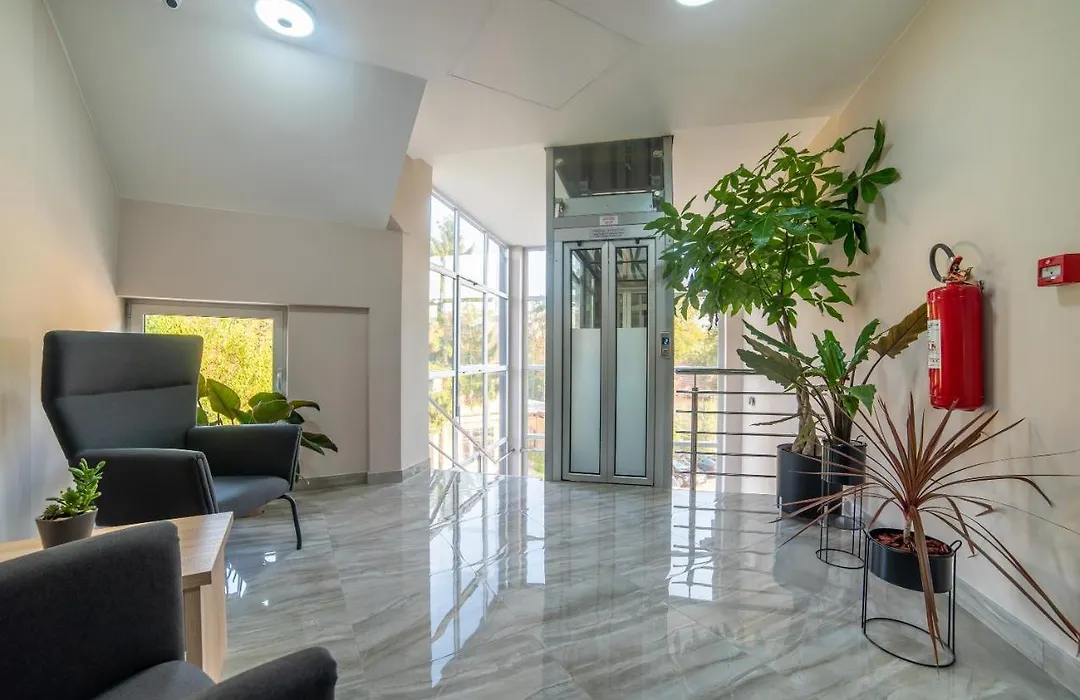 Hotel Soni Lux-1