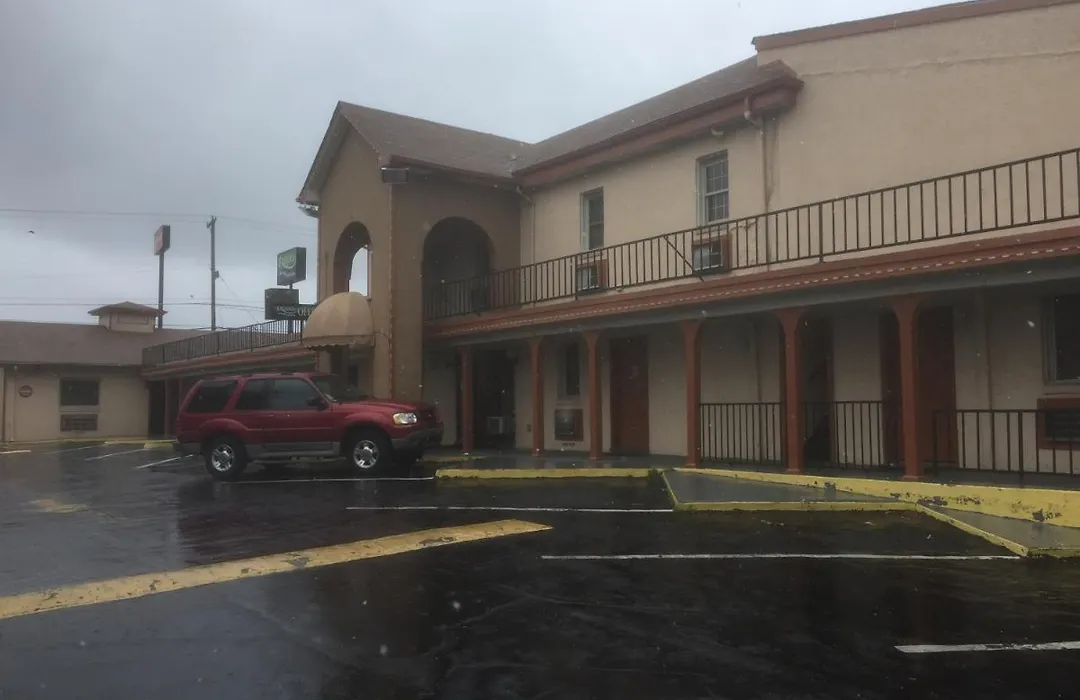 Royalinn & Suites-1