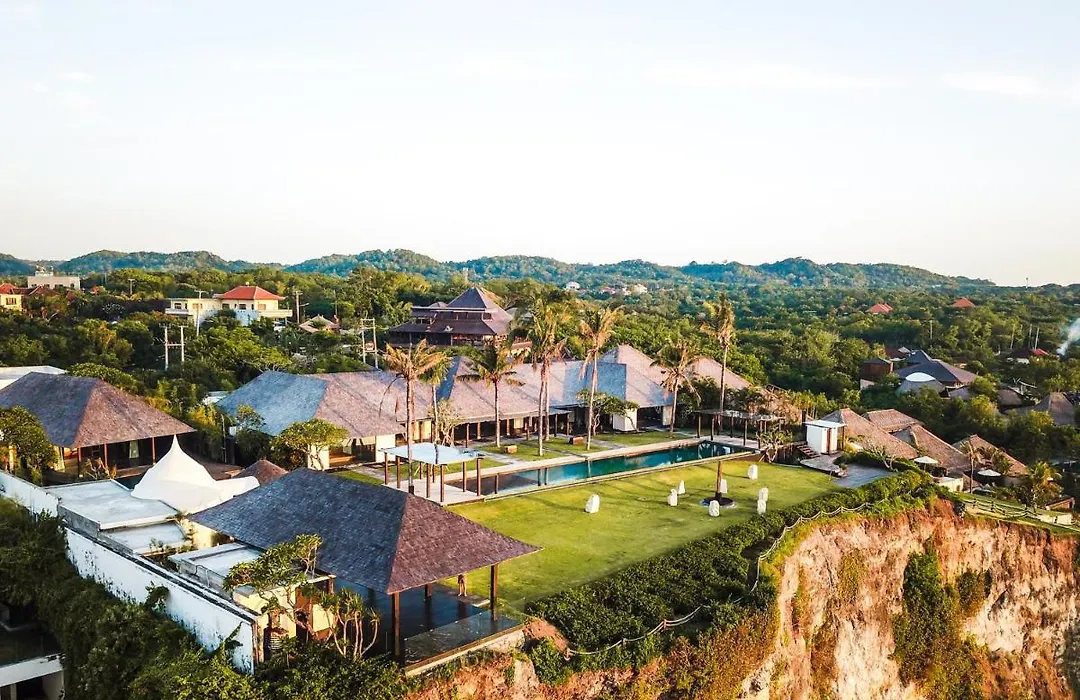 The Istana-1