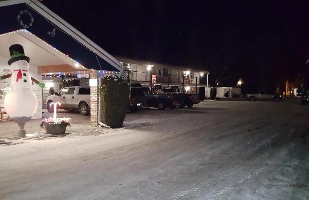 Anchor Riverfront Motel-1
