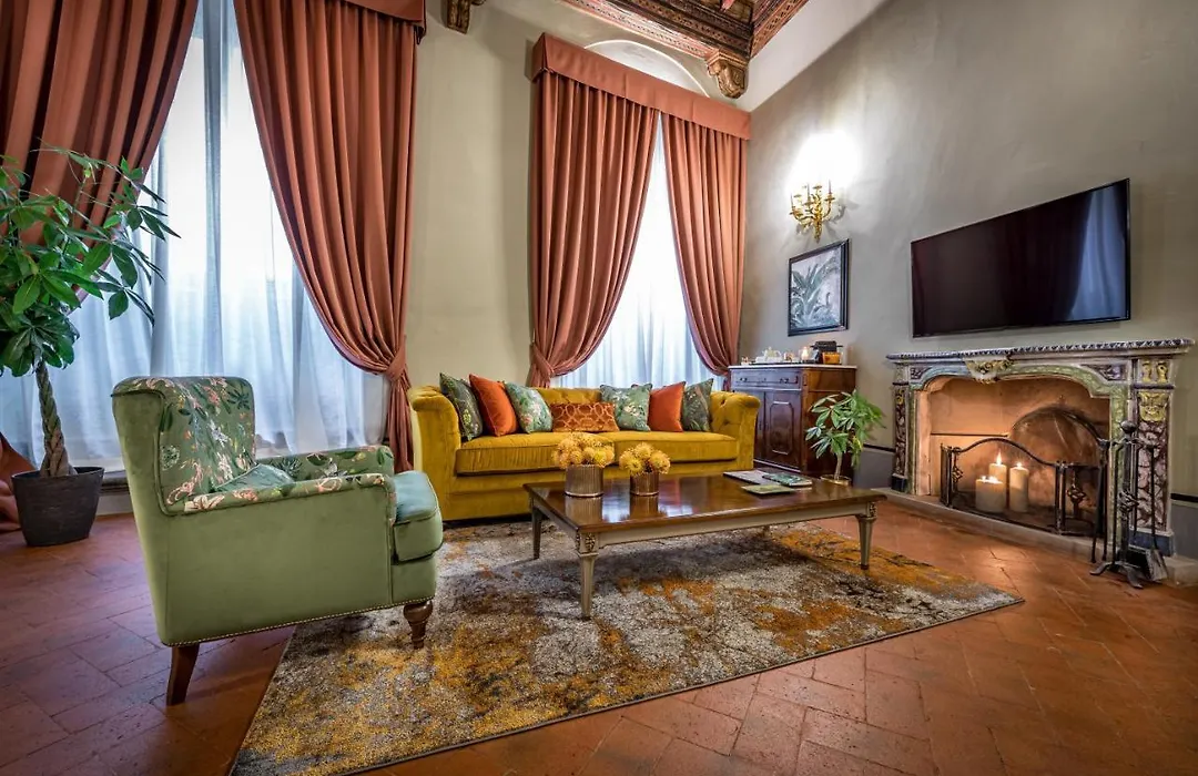 Palazzo Bianca Cappello Residenza D'Epoca-1