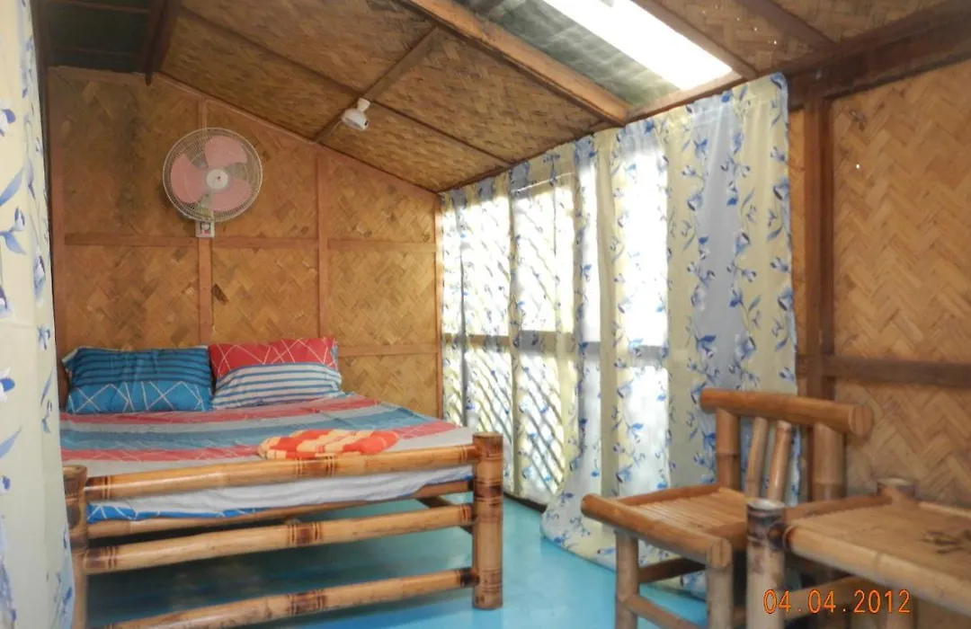 Coron Backpacker Guesthouse-1