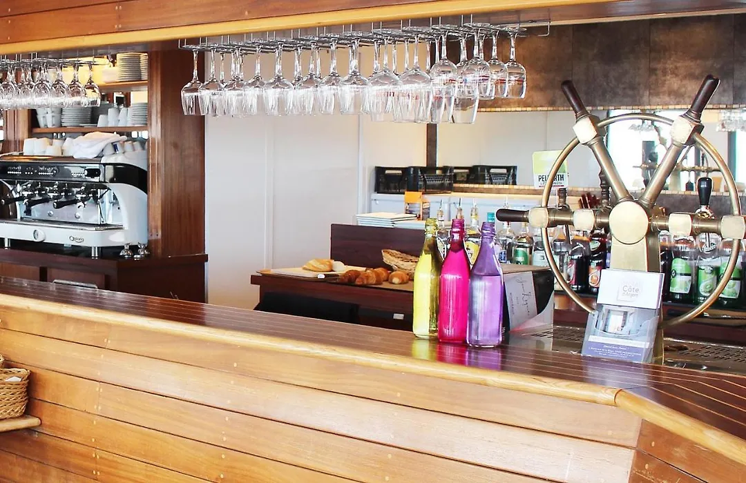 Hotel Cote D'Argent-1