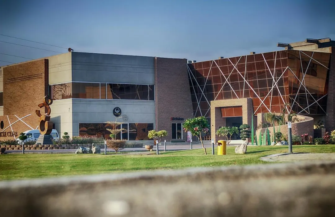 Circle Club Faisalabad-1