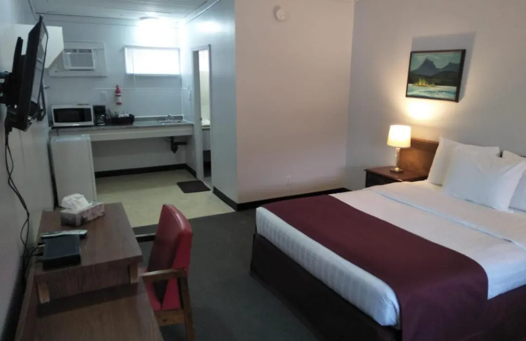 Sundowner Motel-1