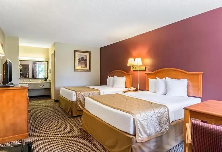 The Parkwood Inn & Suites-1