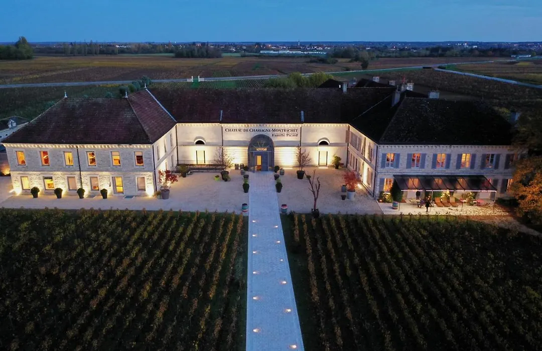 Chateau De Chassagne-Montrachet-1