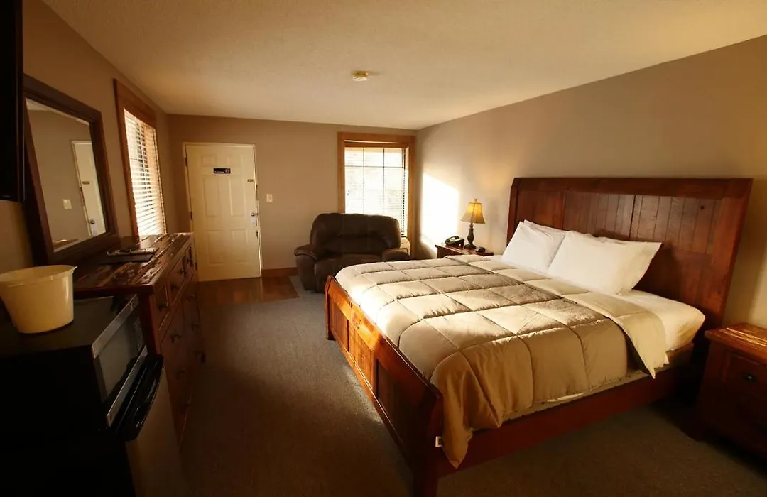 Skyline Lodge-1