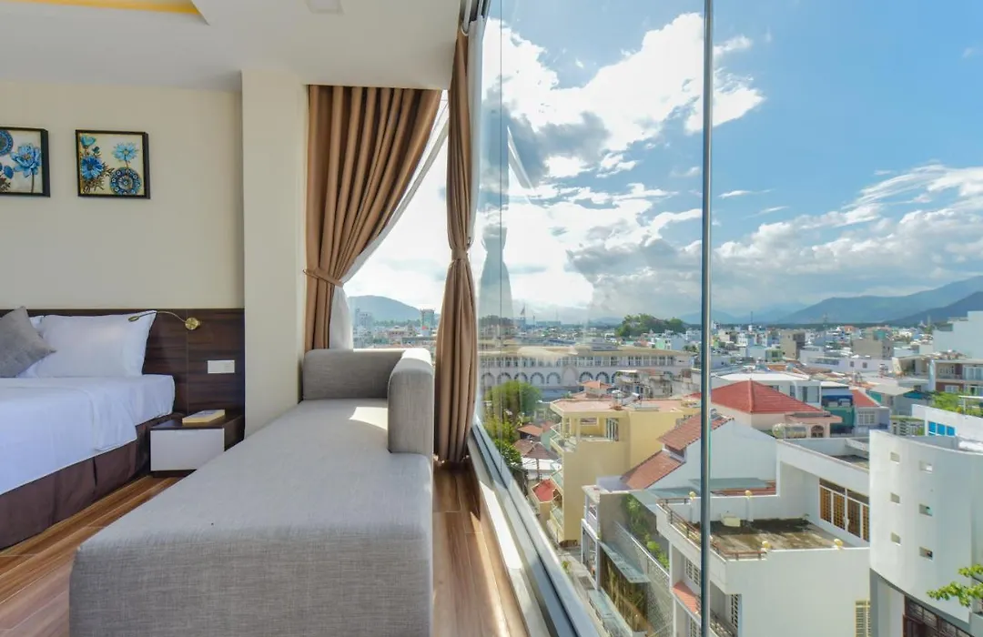 Yen Vang Hotel & Apartment Nha Trang-1