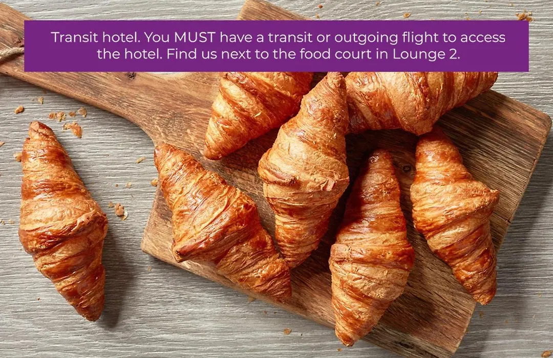 YOTELAIR Amsterdam Schiphol Transit Hotel-1