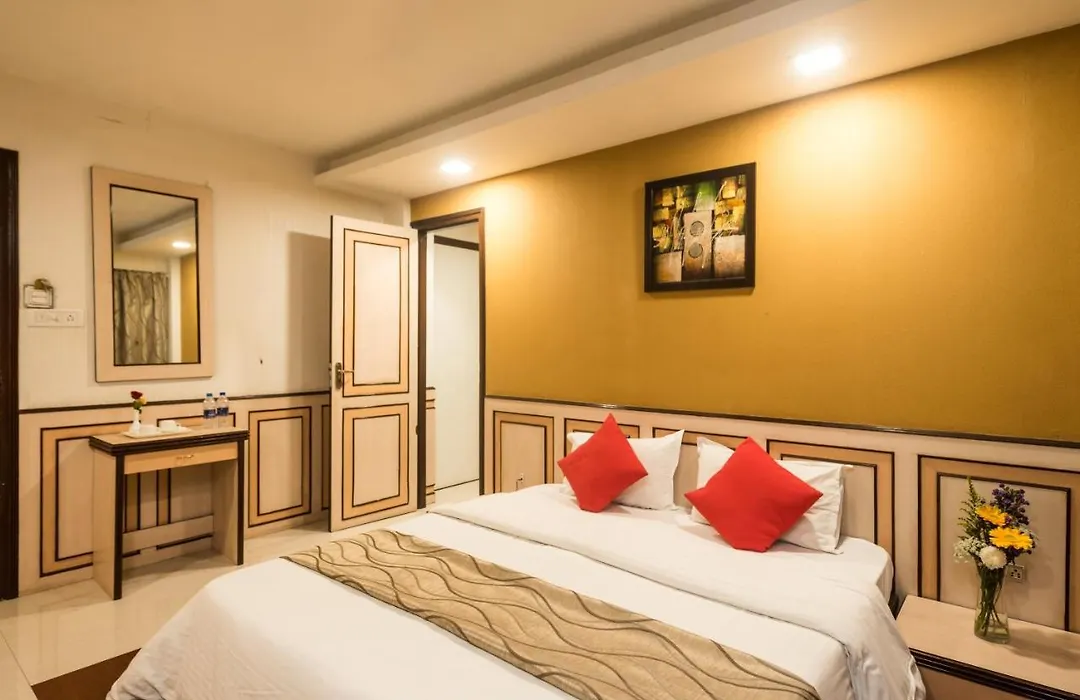 Hotel City Point Dadar-1