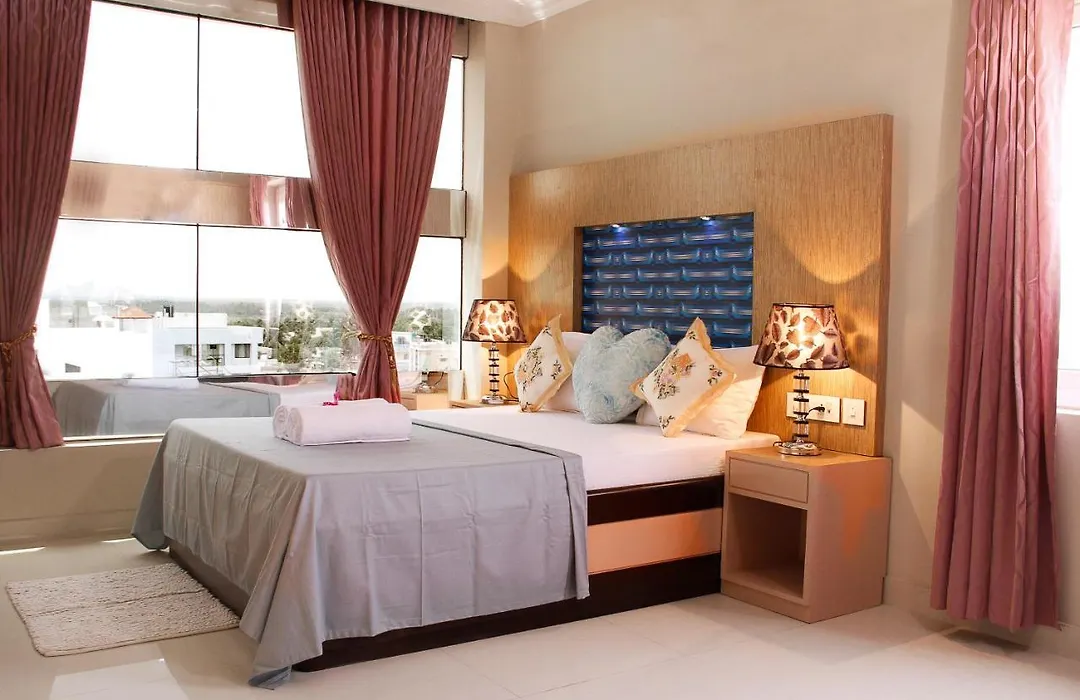 Hotel Skyark-1