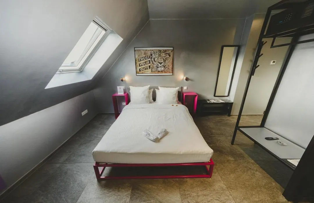 Hotel Jj32 Luxembourg Centre Gare-1