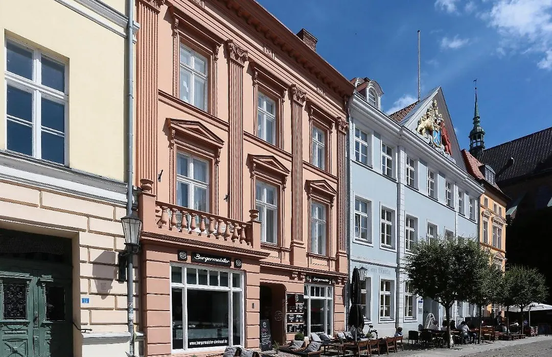 Aparthotel Markt Fuffzehn-1