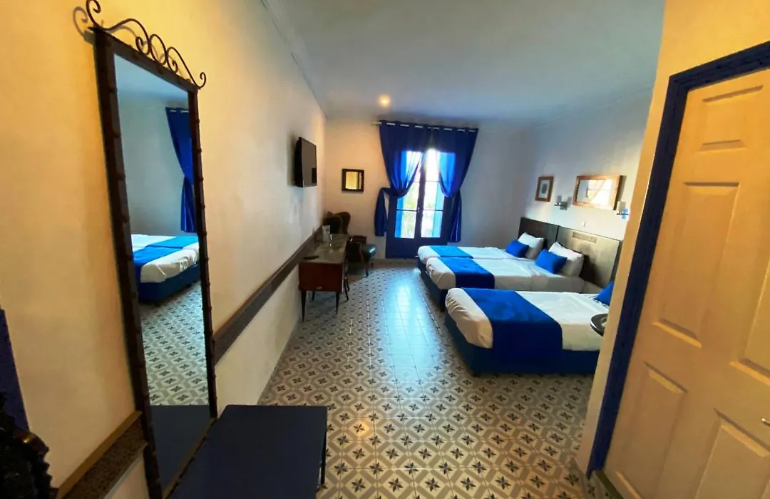 Hôtel Central-1