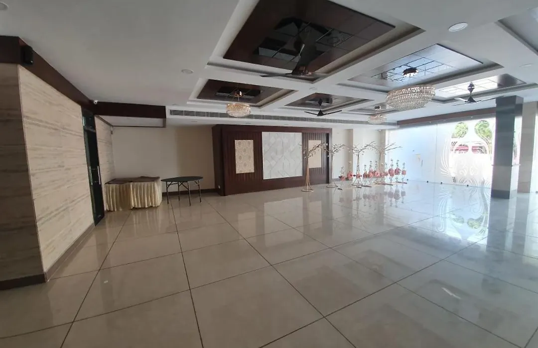 Hotel Golden Palace-1