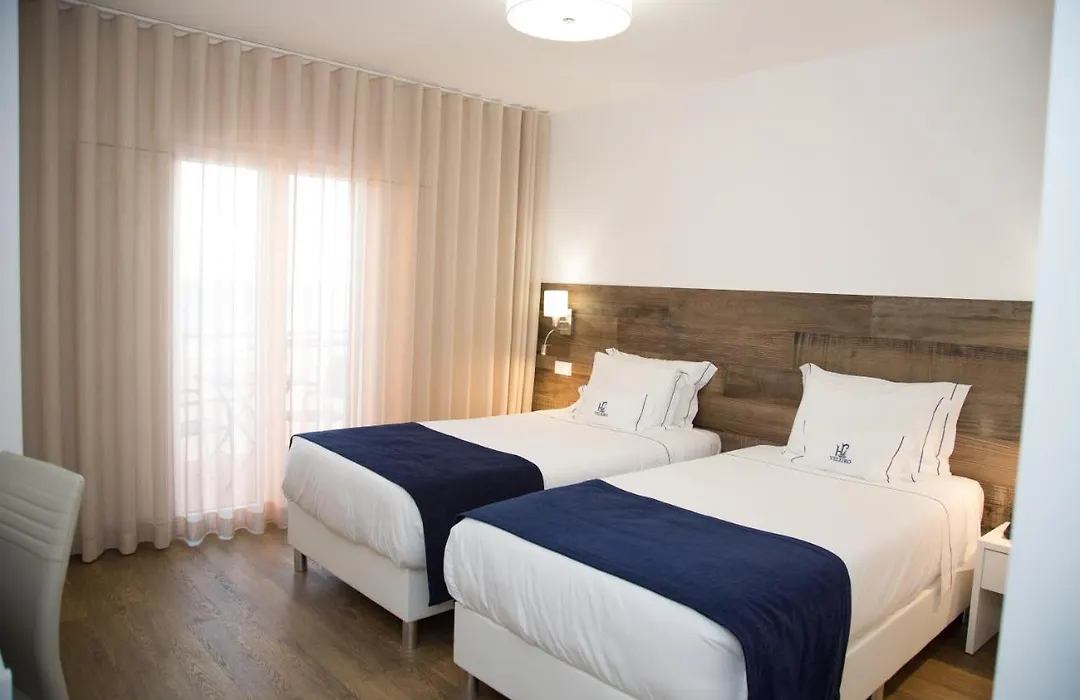 Hotel Veleiro-1