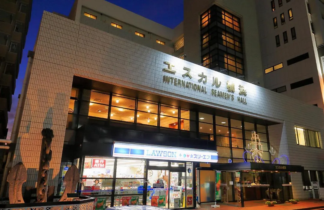 Escale-Yokohama-1