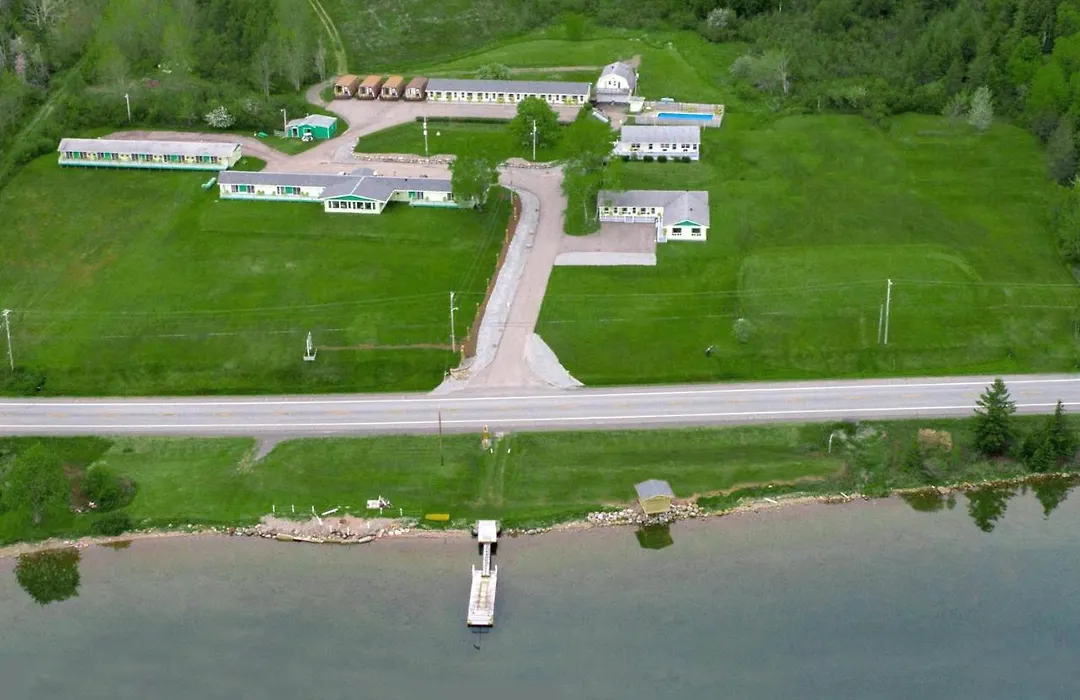 Cabot Trail Motel-1