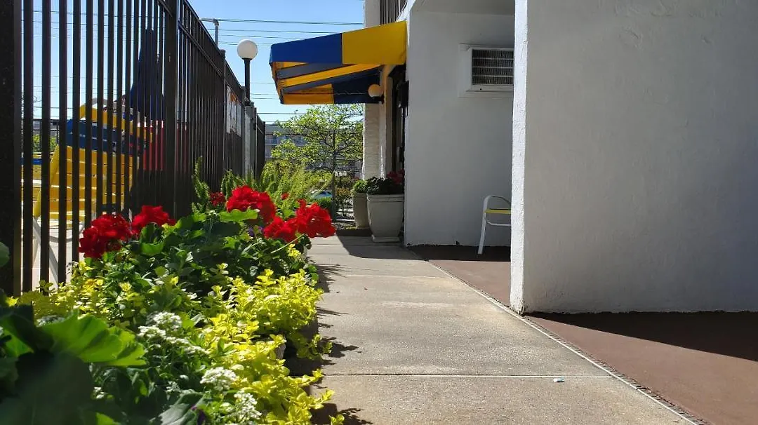 Sea Hawk Motel-1