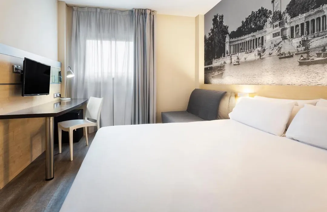 B&B Hotel Madrid Aeropuerto T1 T2 T3-1