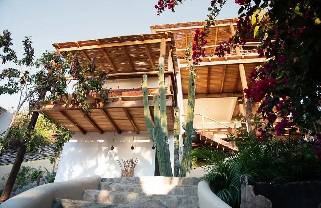El Alquimista Yoga Spa-1