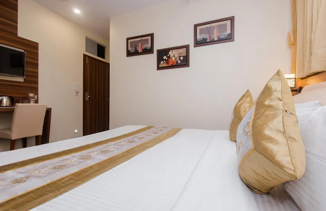 Hotel Axis International-1
