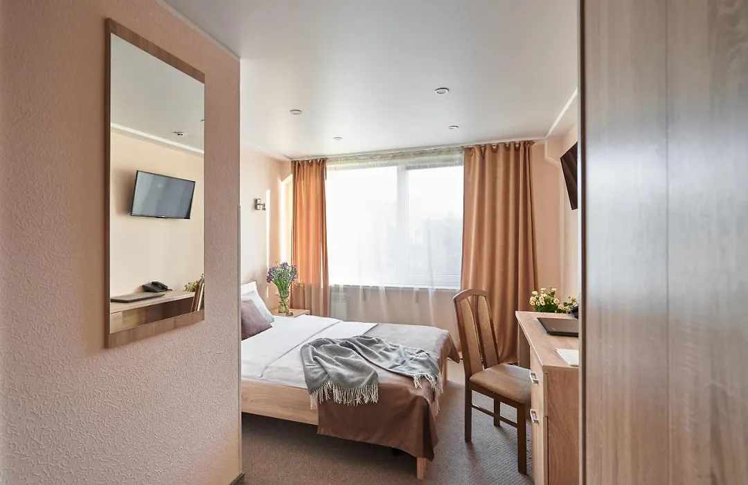 Hotel Druzhba-1