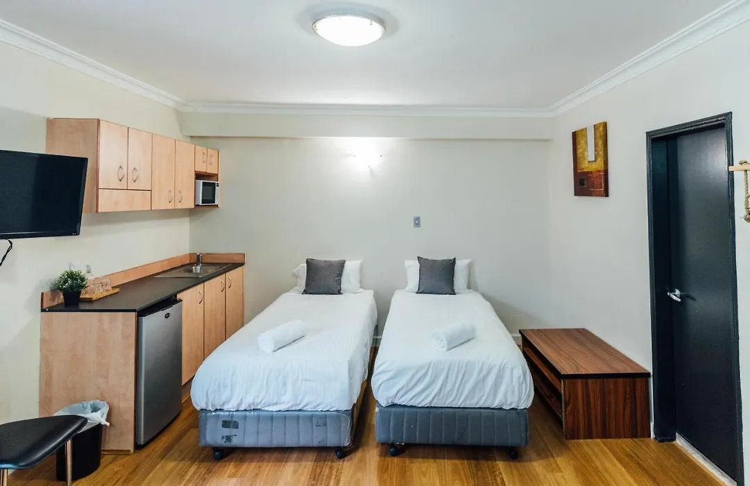 Uno Hotel Sydney-1