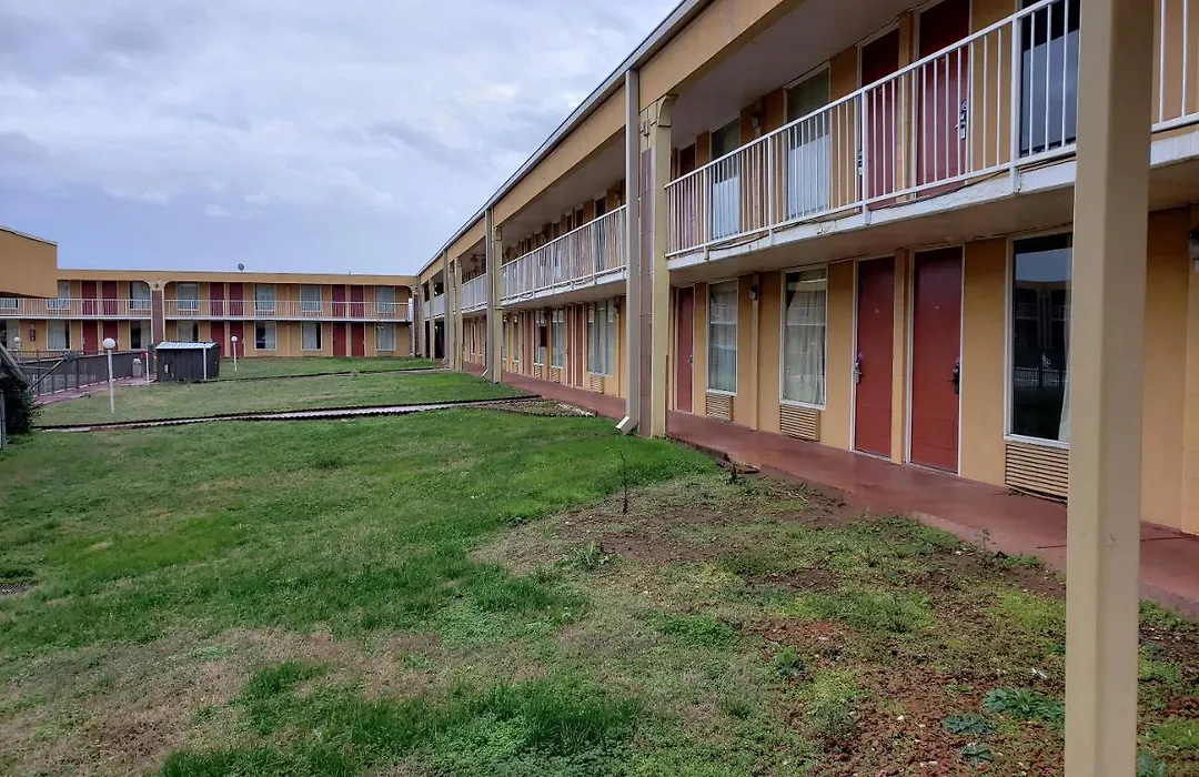 Usa Inn-1