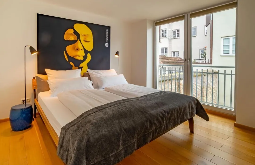 Ana Suites Augsburg City Center - Self-Service-Hotel-1