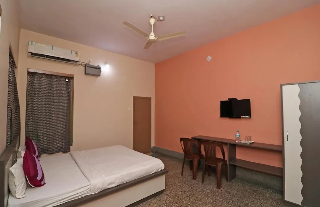 Spot On 39527 Hotel Saraogi Spot-1