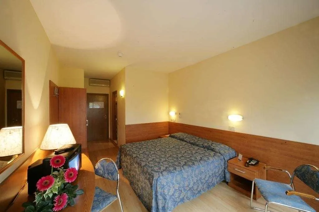 Hotel Anna Siena Nord - Monteriggioni-1
